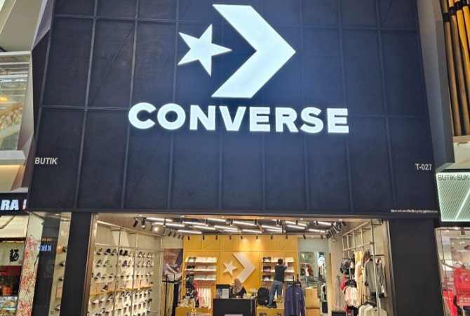 Converse MidValley