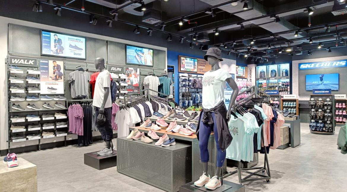 Skechers cirebon superblok