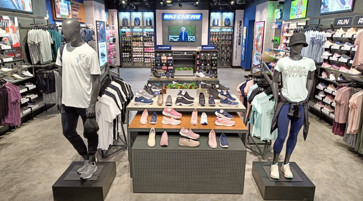 Skechers cirebon superblok