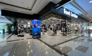 Foot locker ambarukmo yogya