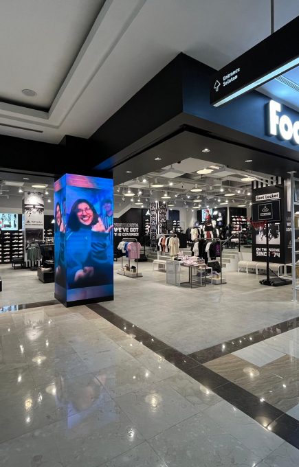 Foot locker ambarukmo yogya