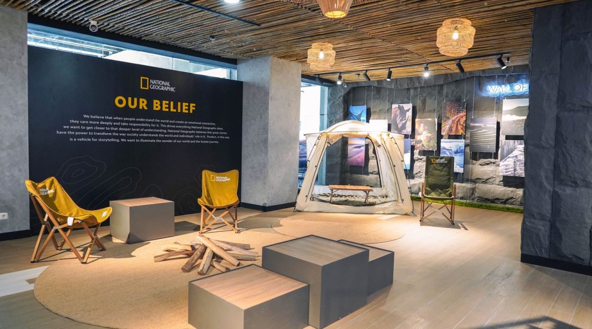 National geographic store