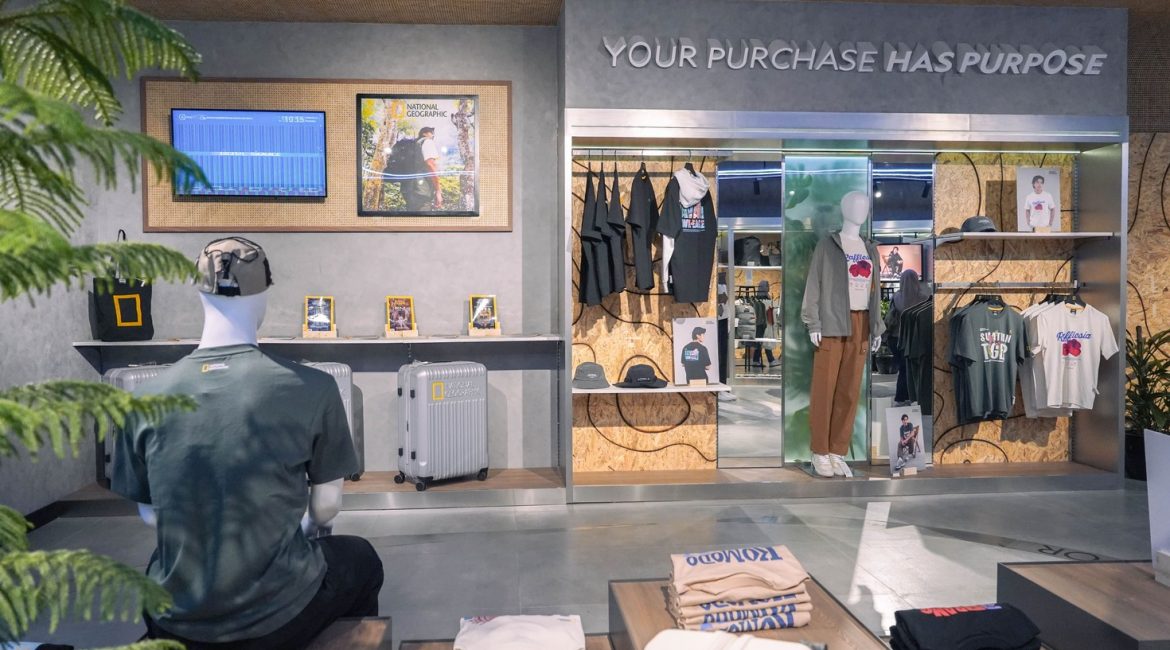 National geographic store