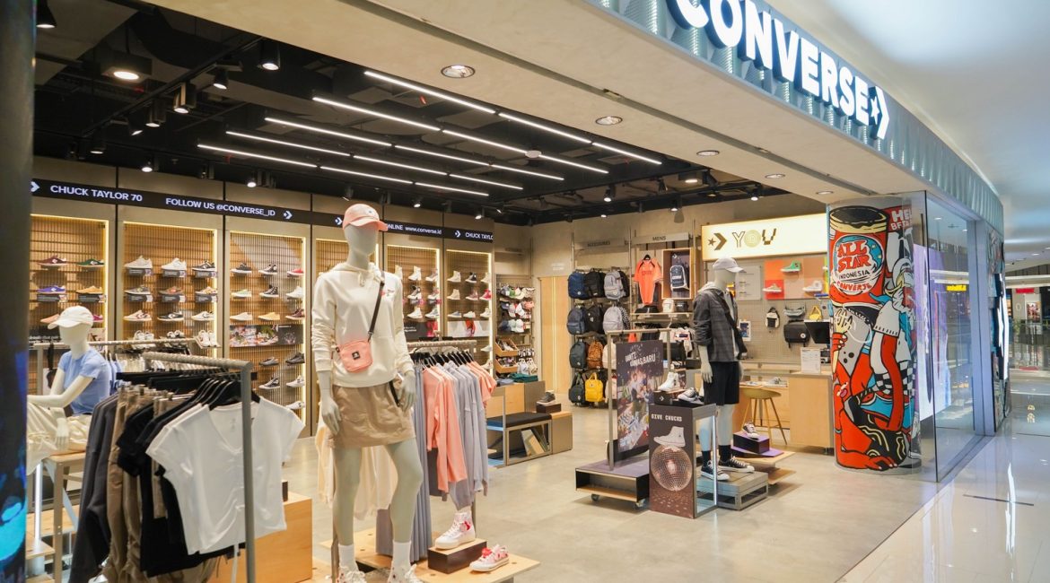 Converse store senayan city
