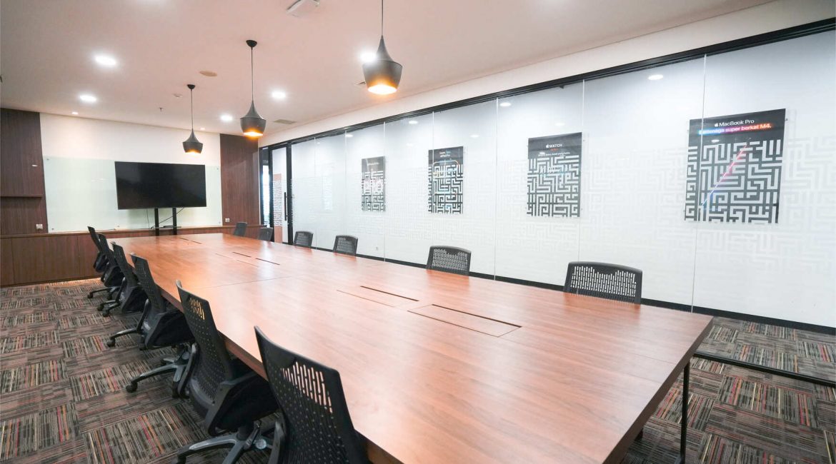 Map tech office