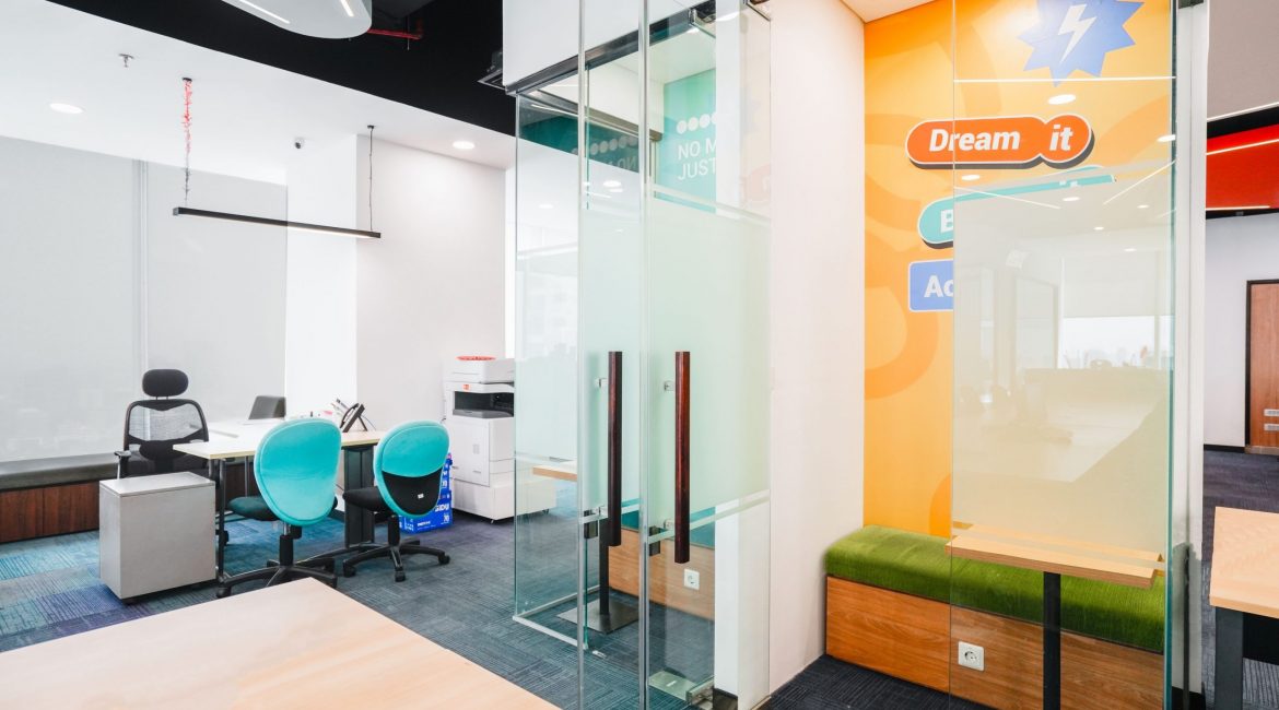 Map tech office