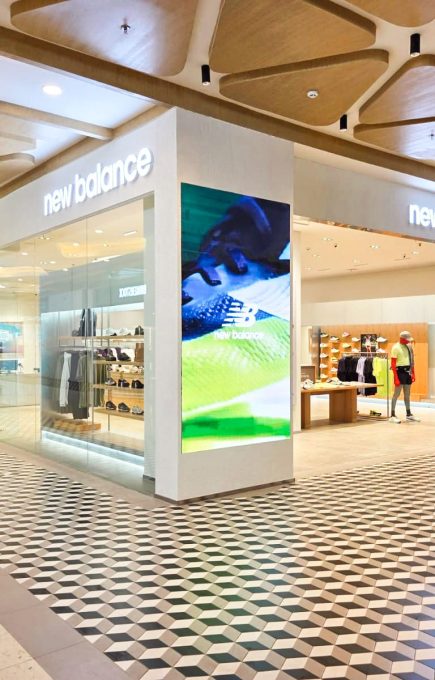 New balance retail
